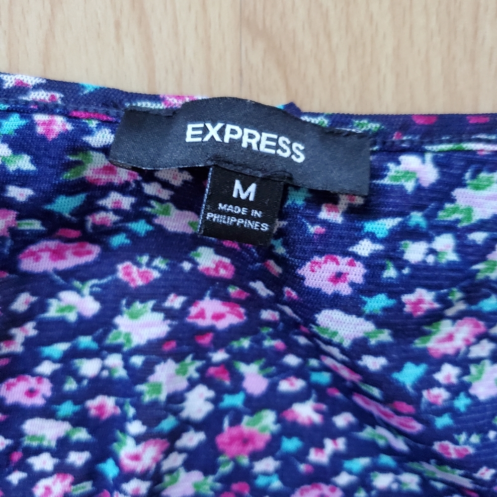 ๐๐๐3 Express tops - Picture 3 of 7